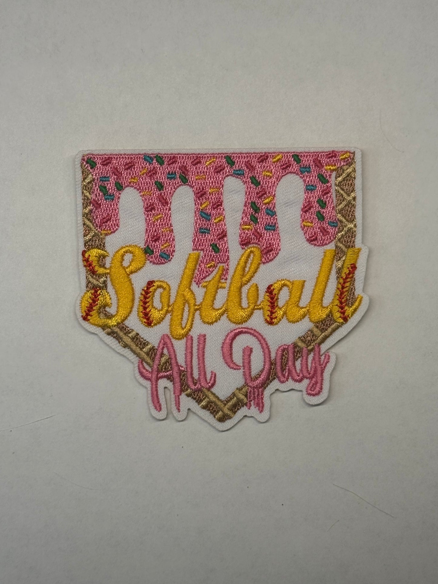 SOFTBALL IRON-ON