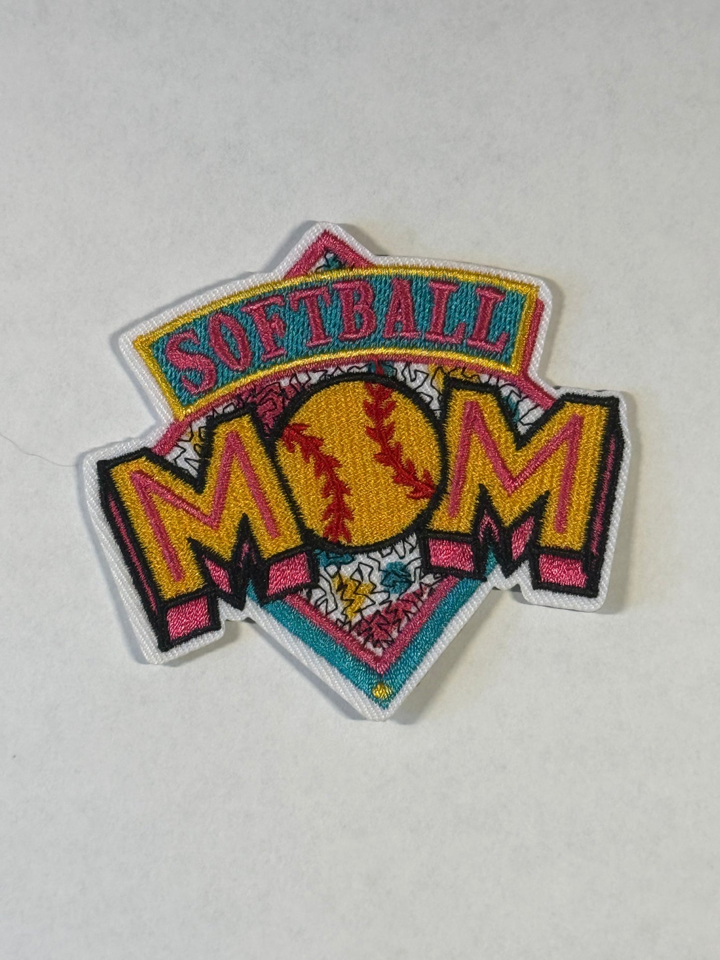SOFTBALL IRON-ON